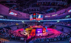 2025电竞游戏排行榜，霓虹灯效下的游戏图标金牌榜单，动态竞技背景